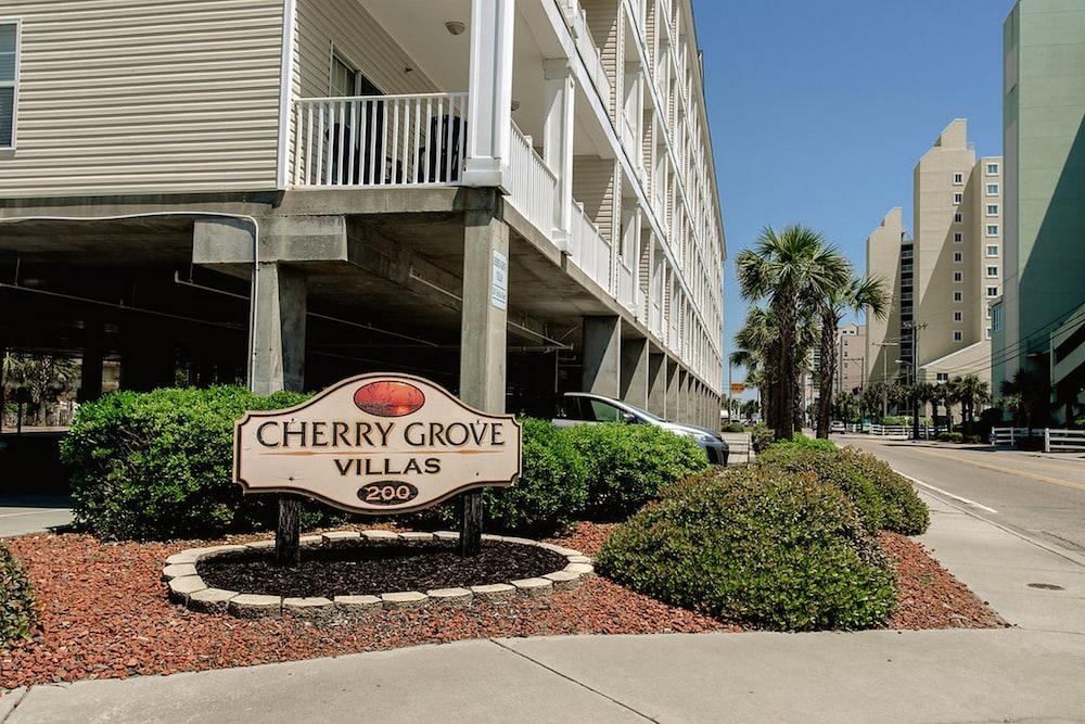 Units At Cherry Grove Villas By Elliott Beach Rentals Little River Exterior photo